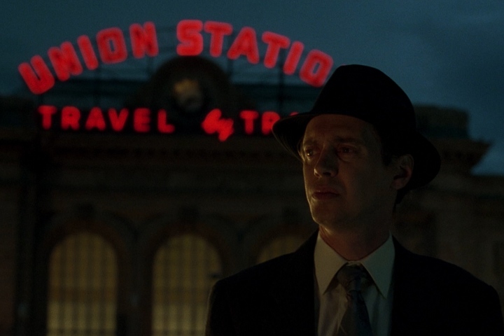 7. Escena de _Things to Do in Denver When You're Dead_. Foto - cinematic randomness