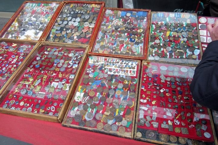 7. Medallas en el Mercatino Filatelico-Numismatico. Foto - Edelweiss46 (Tripadvisor)