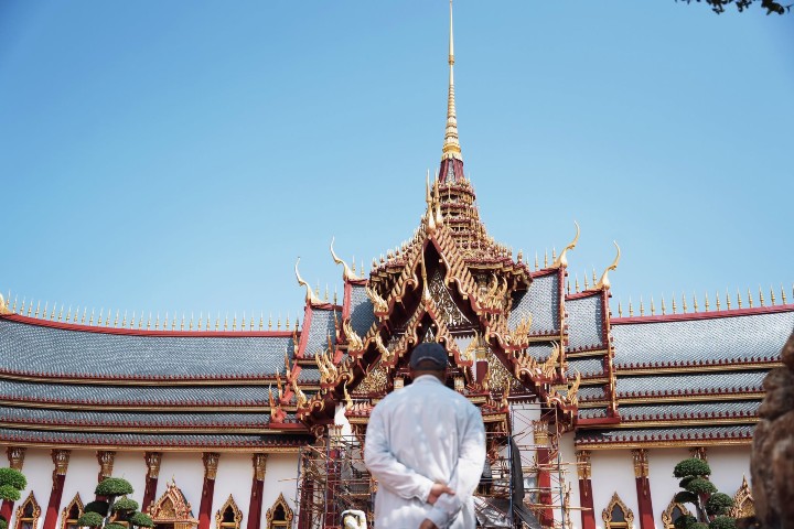 7. Visitante en Muang Boran. Foto - เมืองโบราณ สมุทรปราการ (Facebook)
