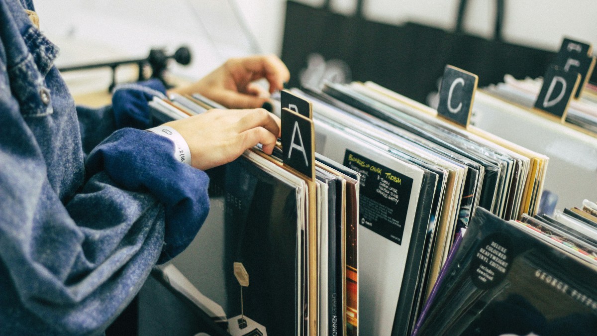 LA GRAN FERIA DE VINILOS 2026. Foto - Oleg Ivanov (Unsplash)