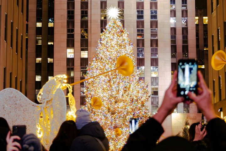 2. Árbol de Navidad en Rockefeller Center . Foto - vincentyuan87 (Unsplash)