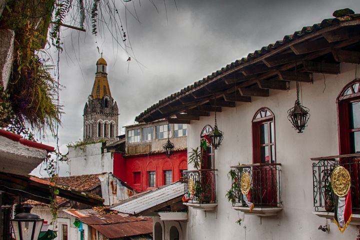 2. Calle en Cuetzalan. Foto - Gerardo Borbolla (Getty Images)