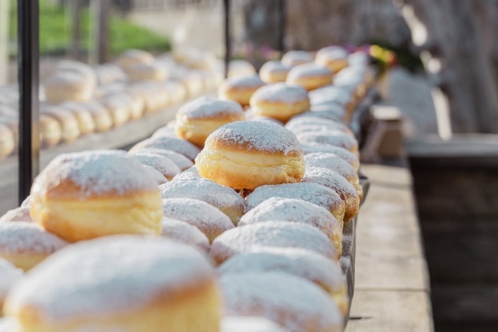 3. Barra de krapfen. Foto - Paesi del gusto (Facebook)