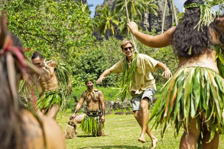 4. Danza de guerreros. Foto - Tahiti Tourisme