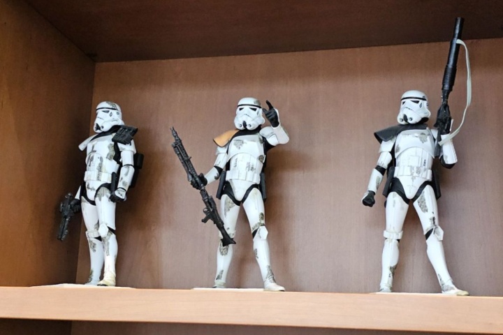 4. Figuras de Stormtroopers en el Lucasfilm Lobby. Foto - Yelp