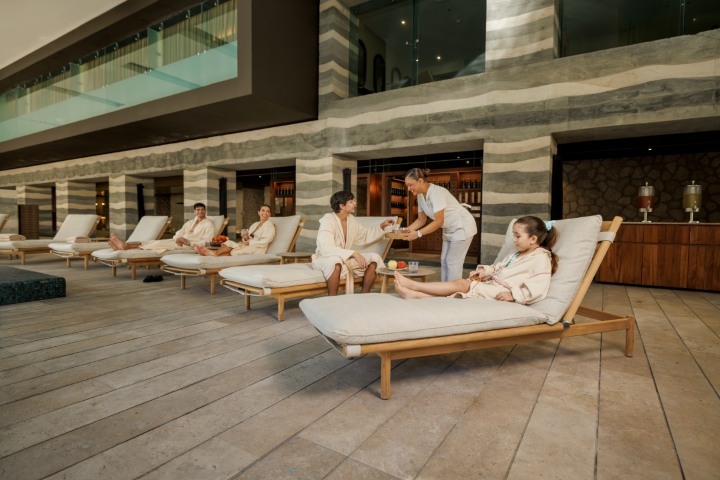 5. Familia en Muluk Spa. Foto - Archivo Xcaret