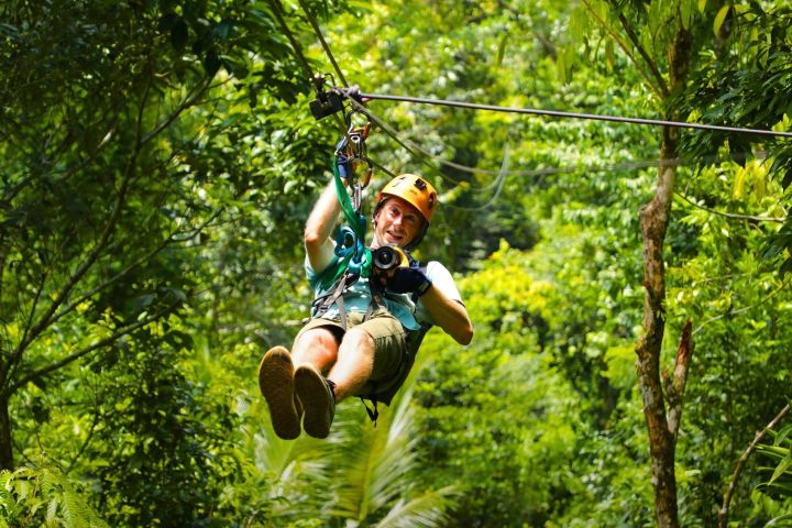 5. Tirolesa en Belice. Foto - Travel Belize (Facebook)