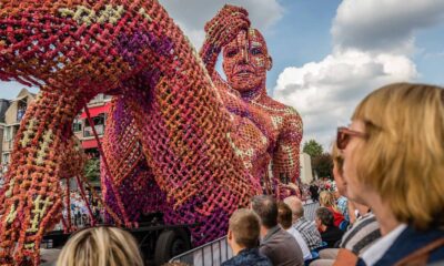 BLOEMENCORSO BOLLENSTREEK. Foto - Trouw