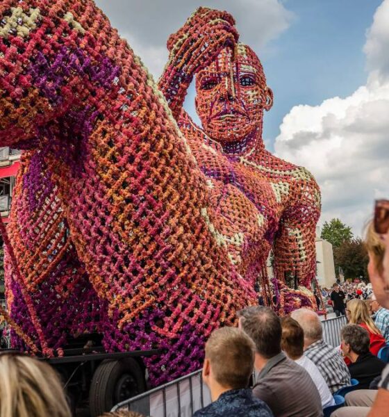 BLOEMENCORSO BOLLENSTREEK. Foto - Trouw