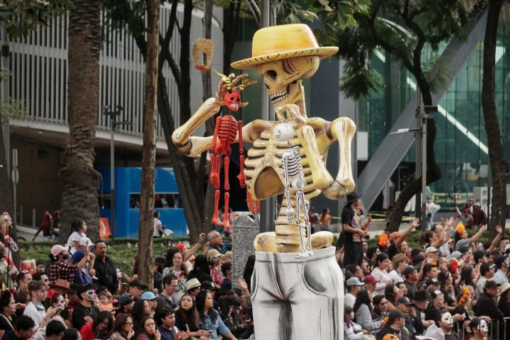 EXTRA. Desfile del Día de Muertos 2026. Foto - Secretaría de Turismo de la Ciudad de México (Facebook)