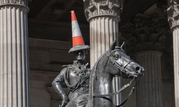 PORQUE LOS ESCOCESES PONEN CONOS DE VIALIDAD EN LAS ESTATUAS. Foto - theasis (Getty Images)