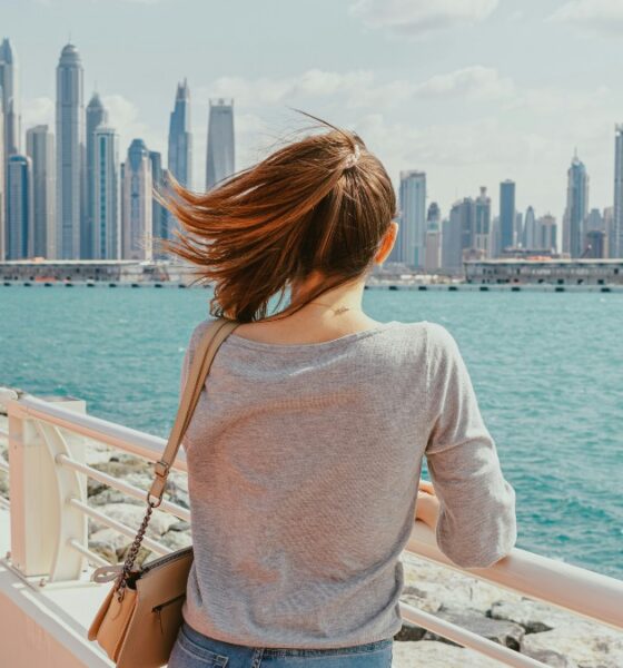 UNA MILLA POR MINUTO DE EMIRATES. Foto - Kate Trysh (Unsplash)